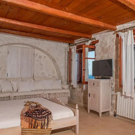 Luxury Harron 4 Bed Private Pool Agios Nikolaos * Zakynthos Town